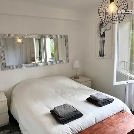 Maison De Charme Idealement Situee Cannes Exterior foto